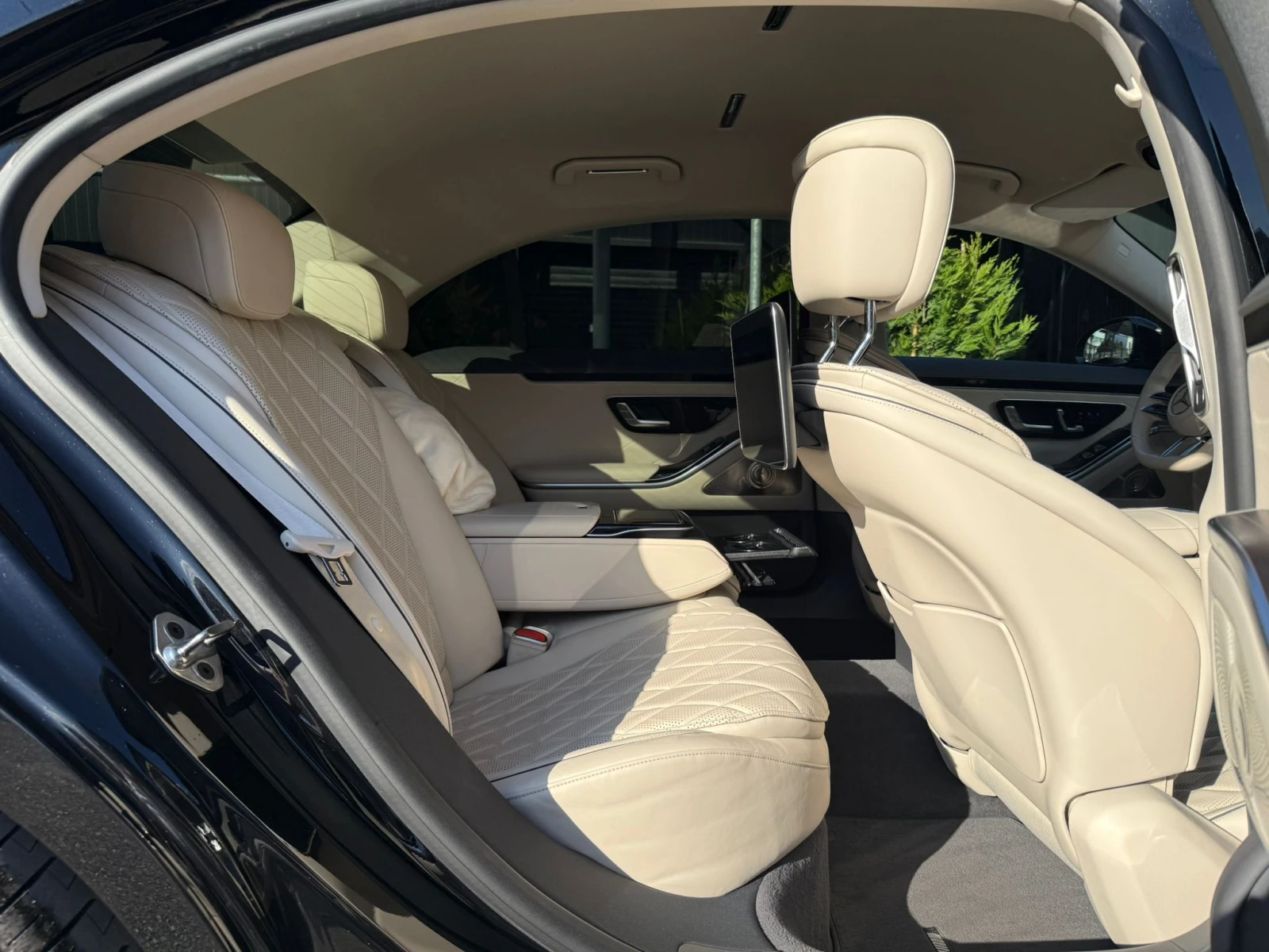 Mercedes-Benz S 400 AMG/LONG, снимка 12 - Автомобили и джипове - 53809264