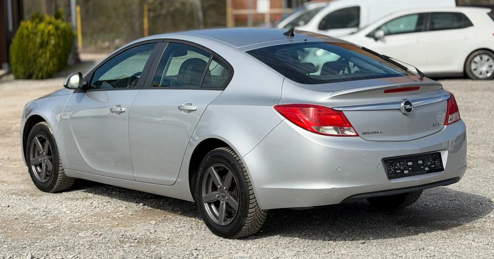 Opel Insignia 2.0CDTi 131к.с * Климатроник* , снимка 4 - Автомобили и джипове - 54046109