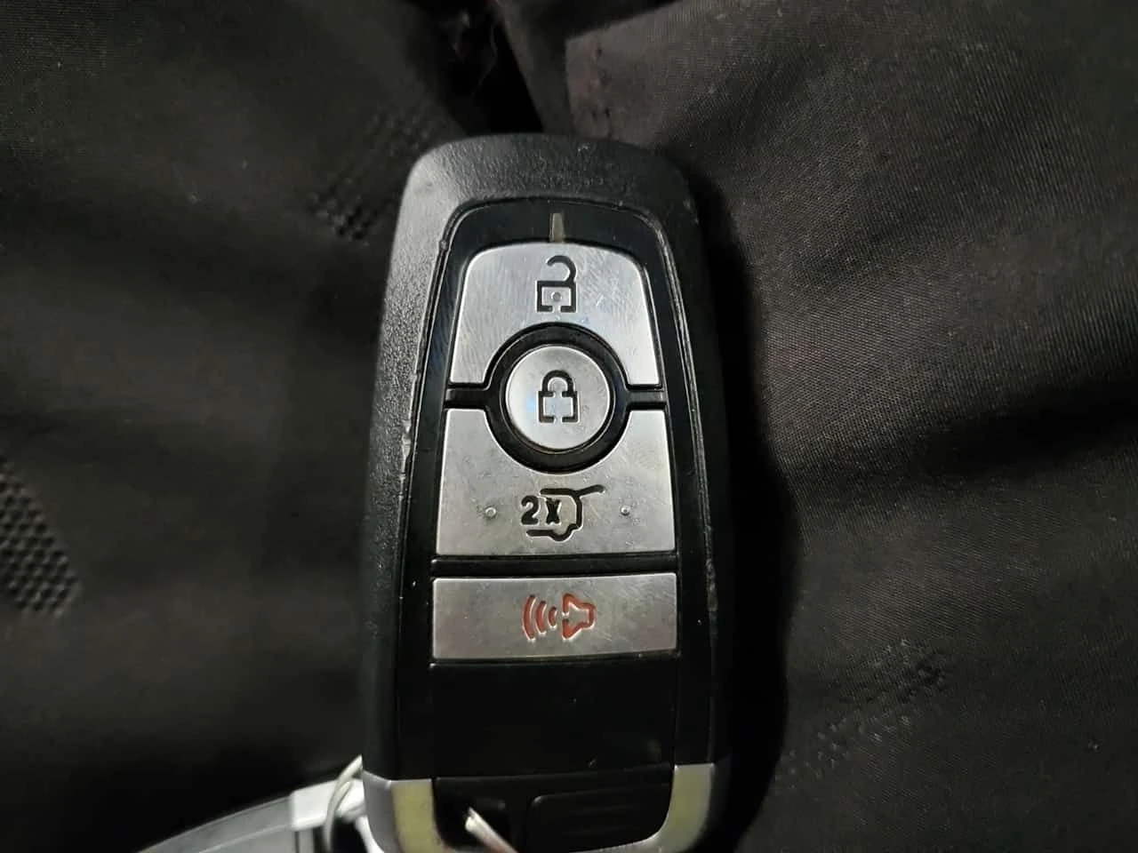 Ford Mustang Mach-E * PREMIUM * 2 КЛЮЧА* ПОДГРЕВ* , снимка 8 - Автомобили и джипове - 54106305