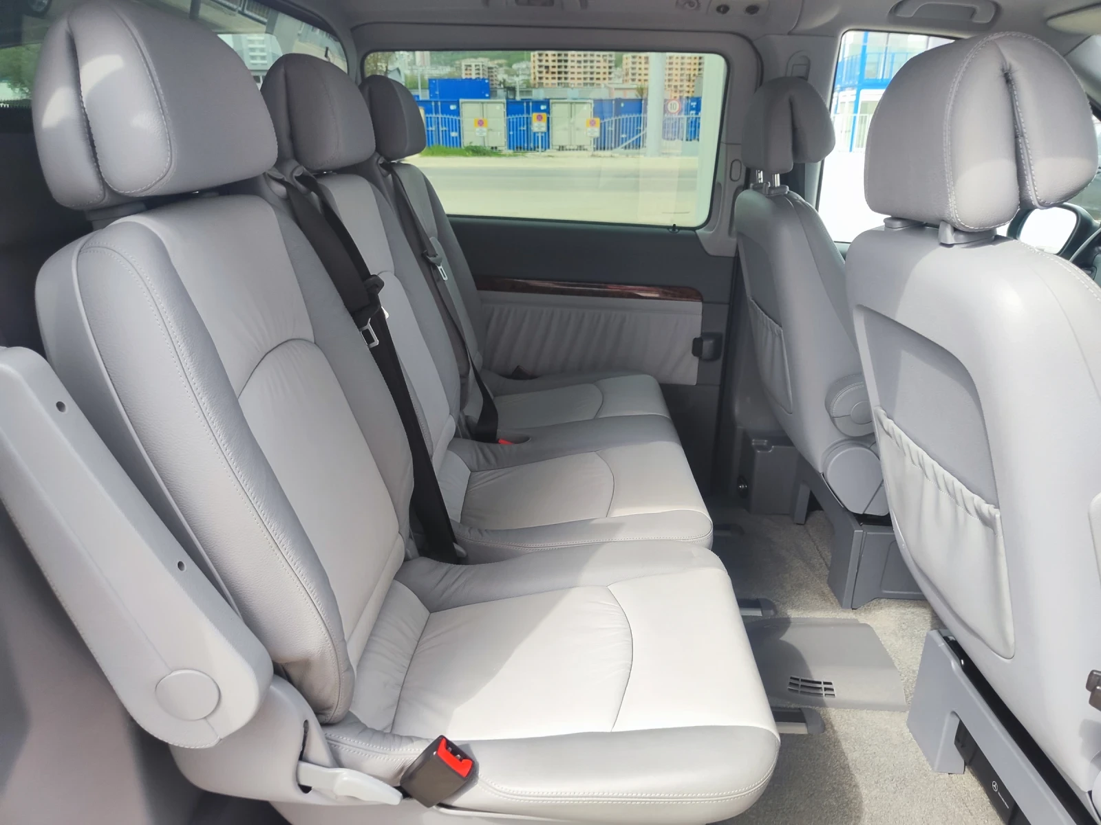 Mercedes-Benz Viano 2.2 CDI, снимка 9 - Автомобили и джипове - 54363320