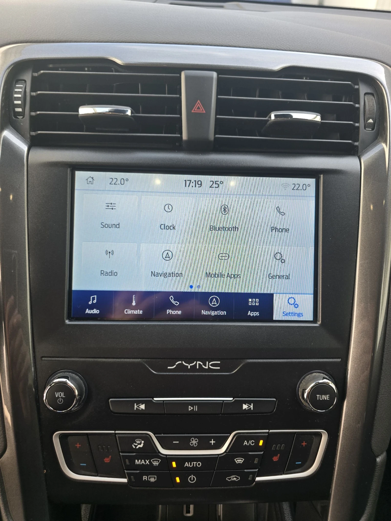 Ford Mondeo 2.0 EURO 6 8 СКОРОСТИ НОВ ВНОС ГЕРМАНИЯ, снимка 13 - Автомобили и джипове - 54555724
