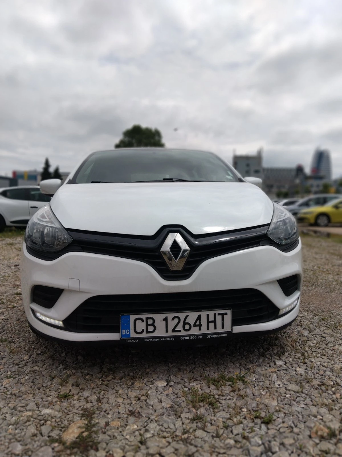 Renault Clio 1.5dCi, снимка 2 - Автомобили и джипове - 54882667