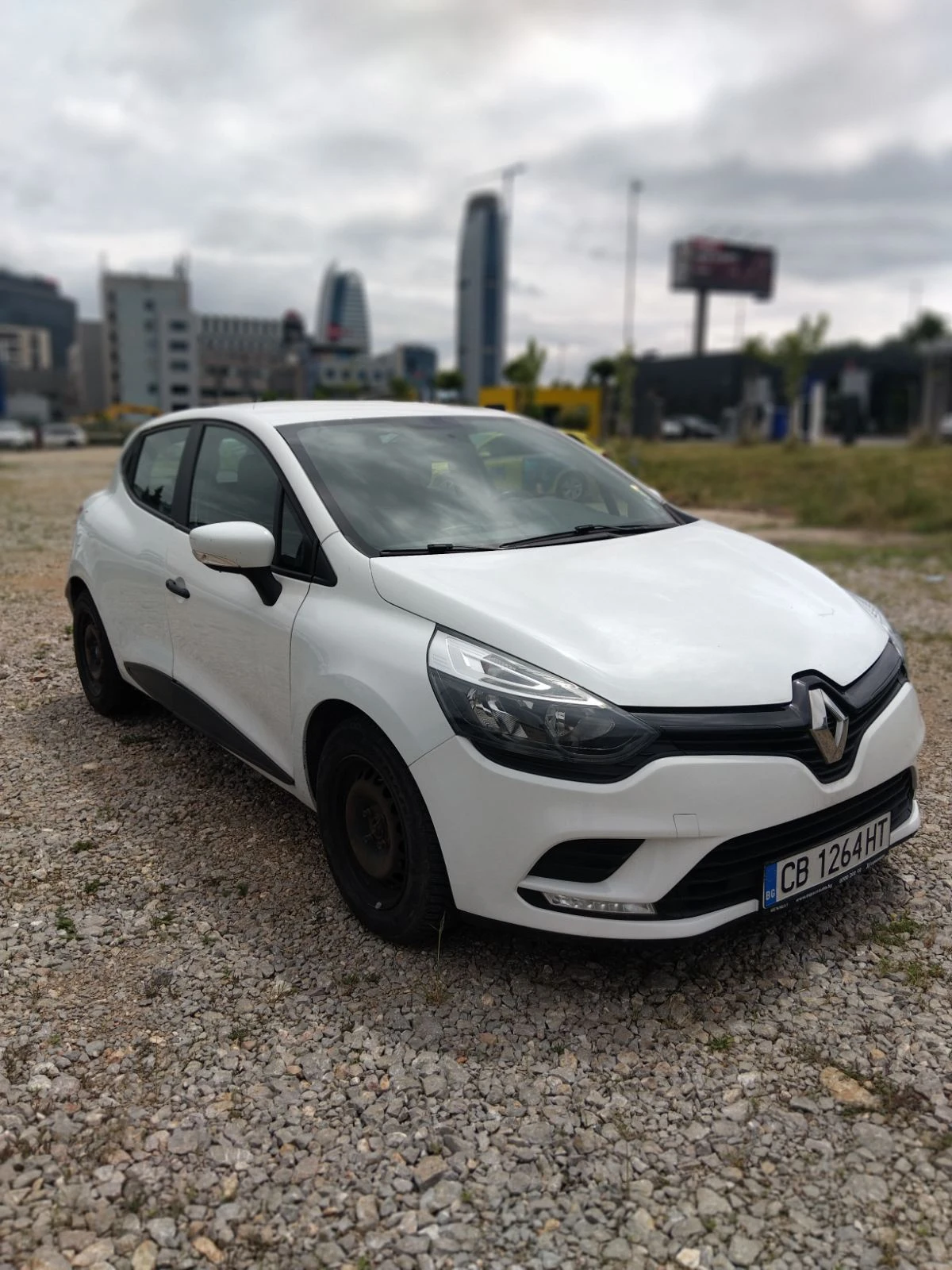 Renault Clio 1.5dCi, снимка 3 - Автомобили и джипове - 54882667