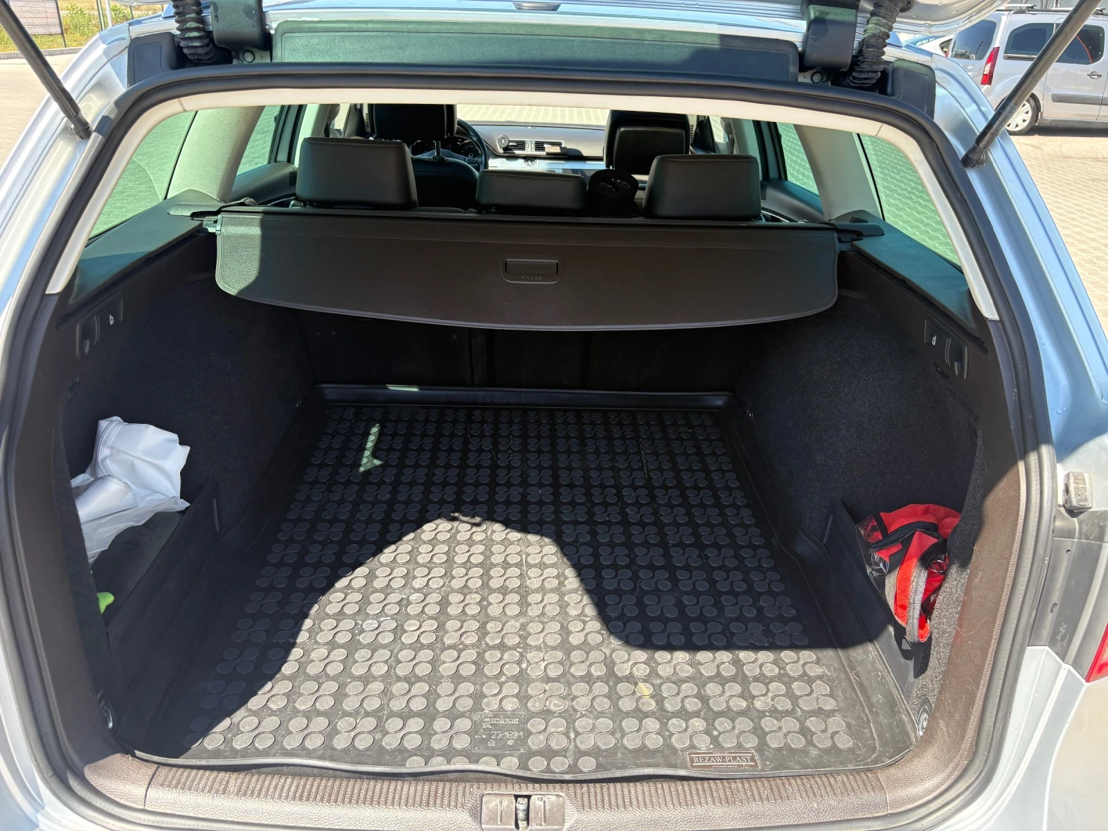 VW Passat B7, снимка 13 - Автомобили и джипове - 55241865