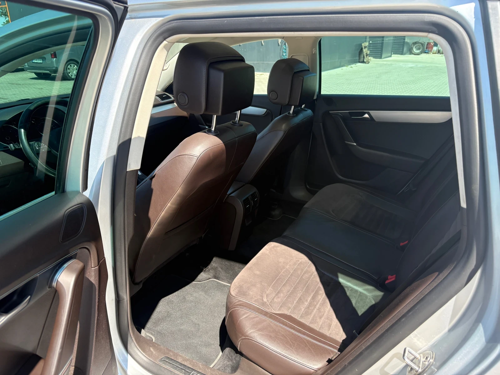 VW Passat B7, снимка 10 - Автомобили и джипове - 55241865
