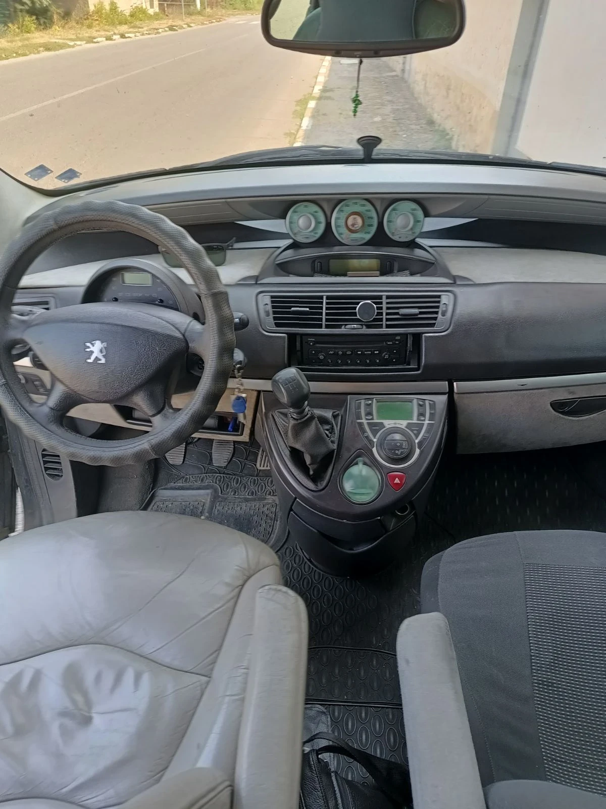 Peugeot 807 2.2 | Mobile.bg � ����������� 6