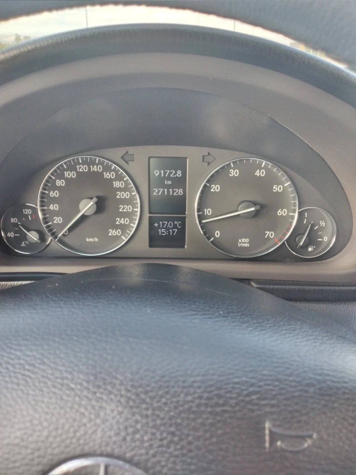 Mercedes-Benz C 200 kompressor Германия, снимка 8 - Автомобили и джипове - 56230509