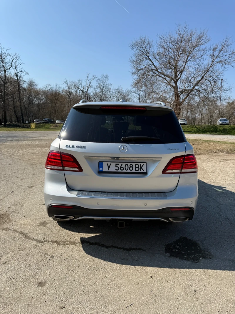 Mercedes-Benz GLE 400 AMG pack, снимка 2 - Автомобили и джипове - 49359681