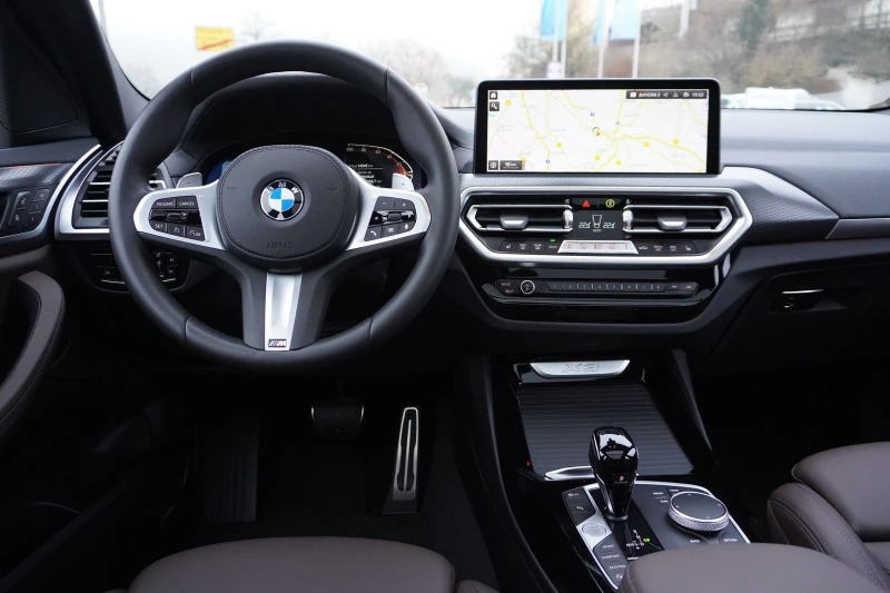 BMW X3 30i xDrive = M-Sport= Гаранция, снимка 8 - Автомобили и джипове - 49390569