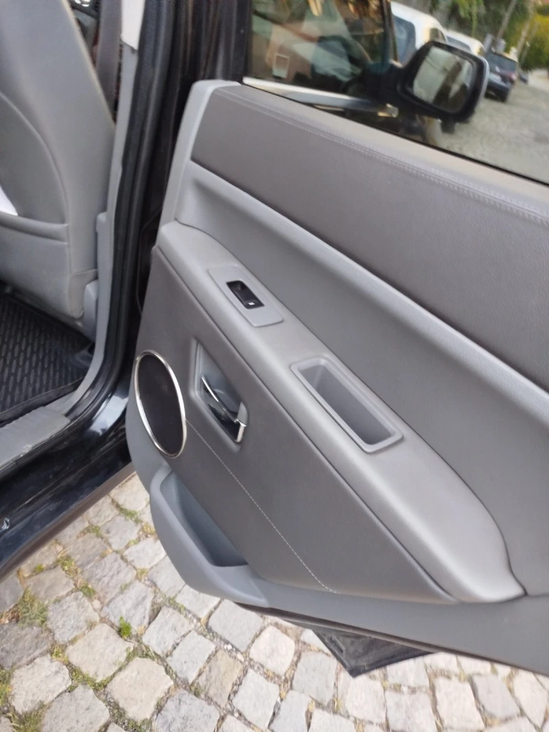 Jeep Grand cherokee OVERLAND CRD, снимка 9 - Автомобили и джипове - 52551044