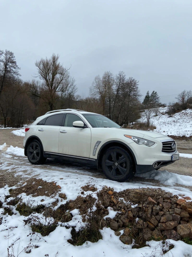 Infiniti Fx 35, снимка 7 - Автомобили и джипове - 52304222
