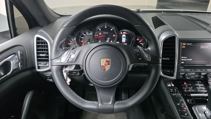 Porsche Cayenne 3.0, снимка 13 - Автомобили и джипове - 52015609
