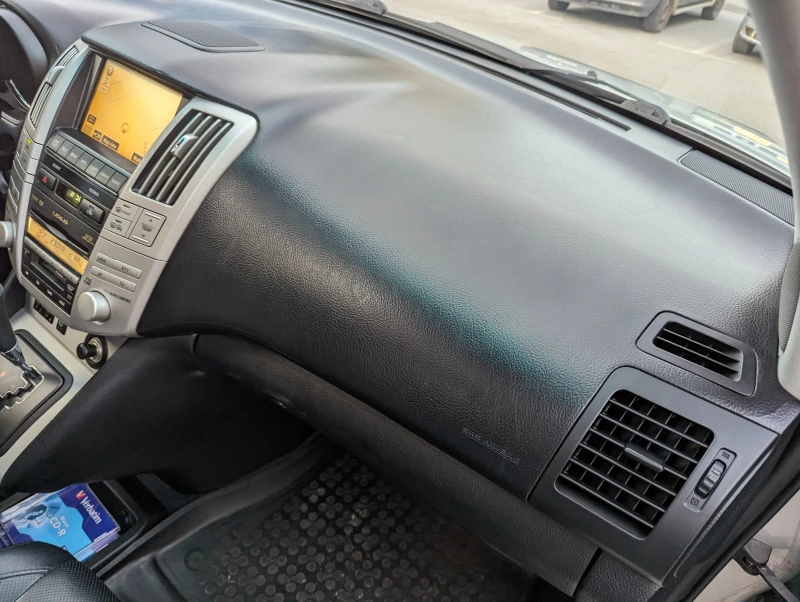 Lexus RX 400h 3.3 V6 Швейцария, снимка 12 - Автомобили и джипове - 52158312