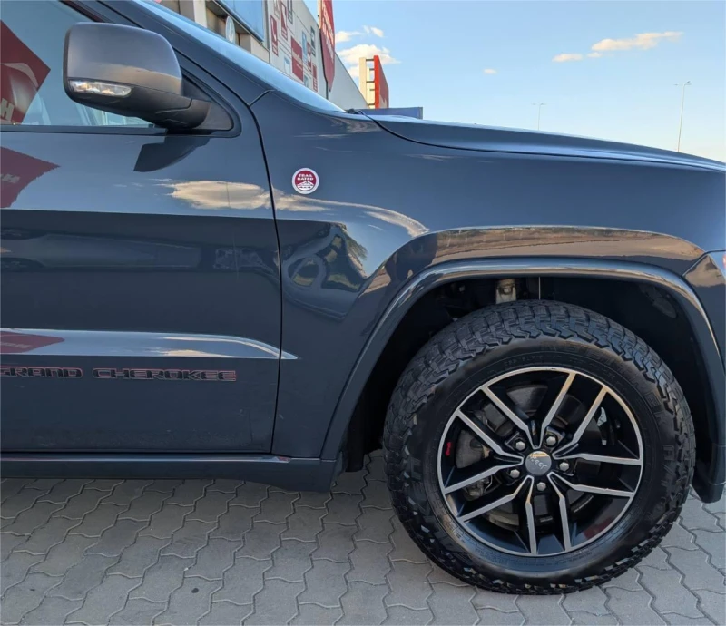 Jeep Grand cherokee Trailhawk LPG, снимка 4 - Автомобили и джипове - 53076405