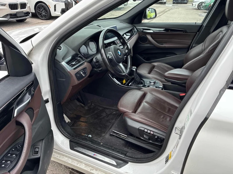 BMW X1 * xDrive28i * CARFAX * БЕЗ ПЪРВОНАЧАЛНА ВНОСКА, снимка 5 - Автомобили и джипове - 53126836