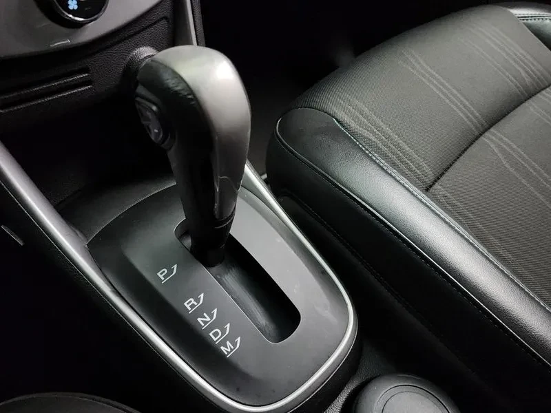 Chevrolet Trax 1.4, снимка 9 - Автомобили и джипове - 54327795