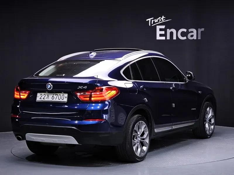 BMW X4 2.0d, снимка 2 - Автомобили и джипове - 54604872