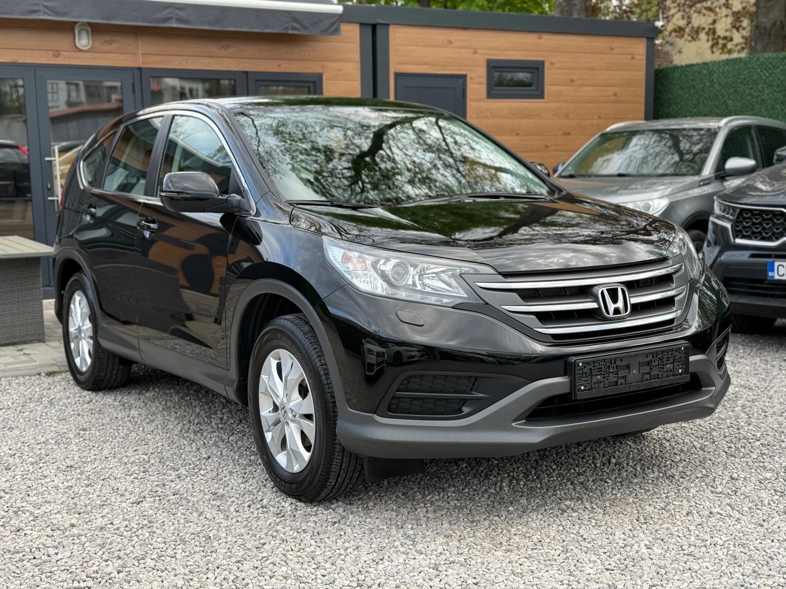 Honda Cr-v 2.0i/155hp/2WD/НАВИ/ТОП СЪСТОЯНИЕ/211000км - изображение 3