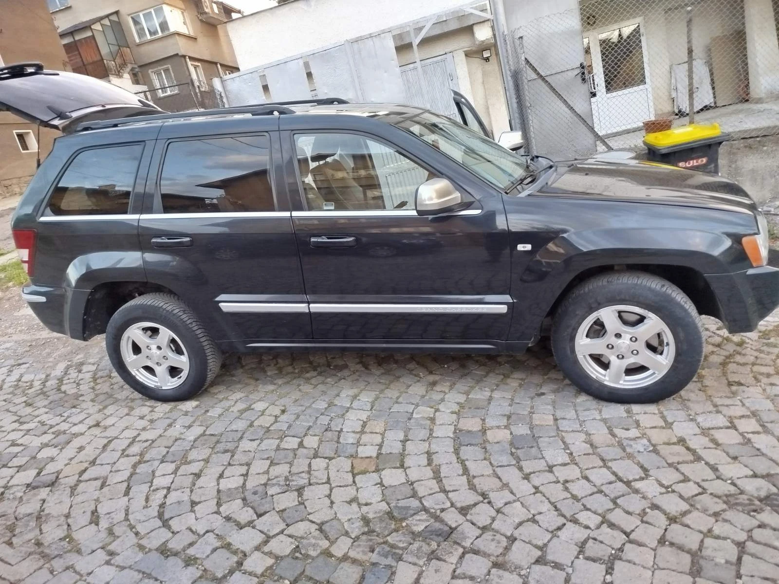 Jeep Grand cherokee OVERLAND CRD - изображение 2