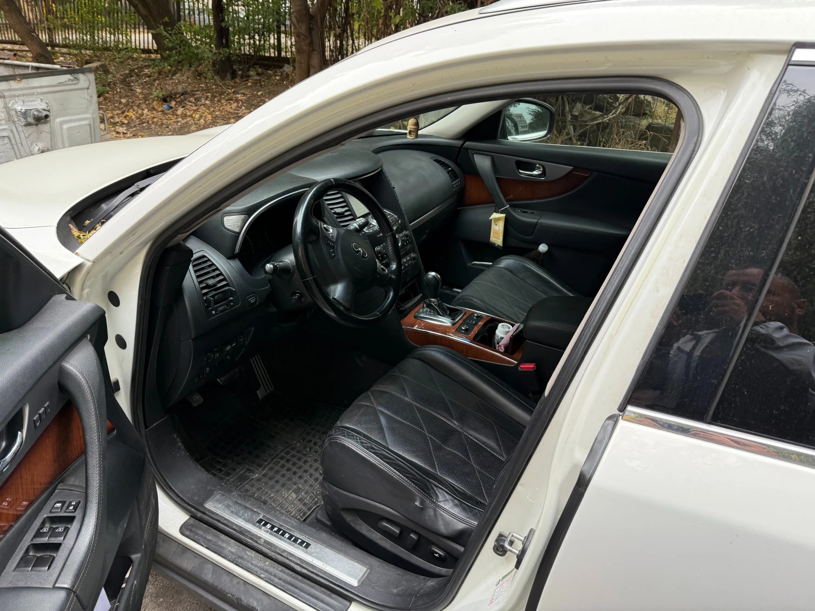Infiniti Fx 35  - изображение 8