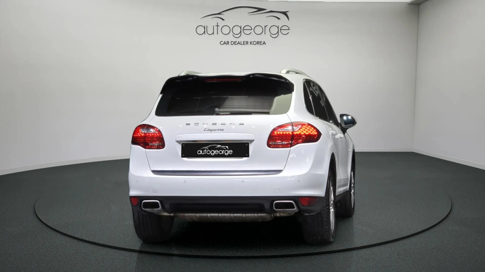 Porsche Cayenne 3.0 - изображение 4