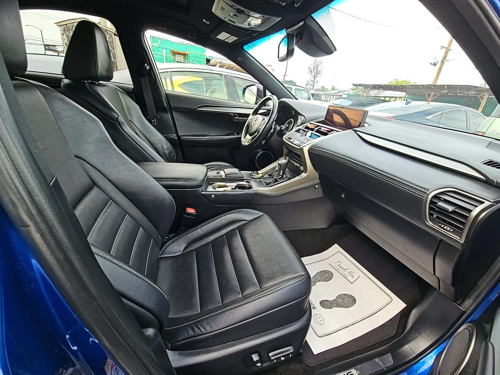 Lexus NX 300 F SPORT - изображение 8