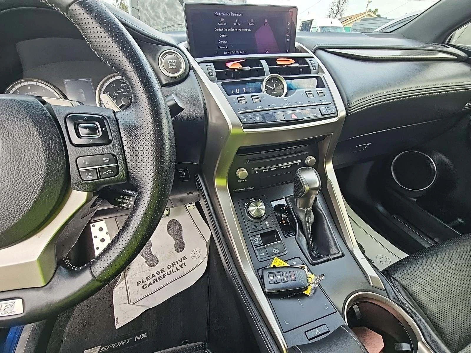 Lexus NX 300 F SPORT - изображение 6