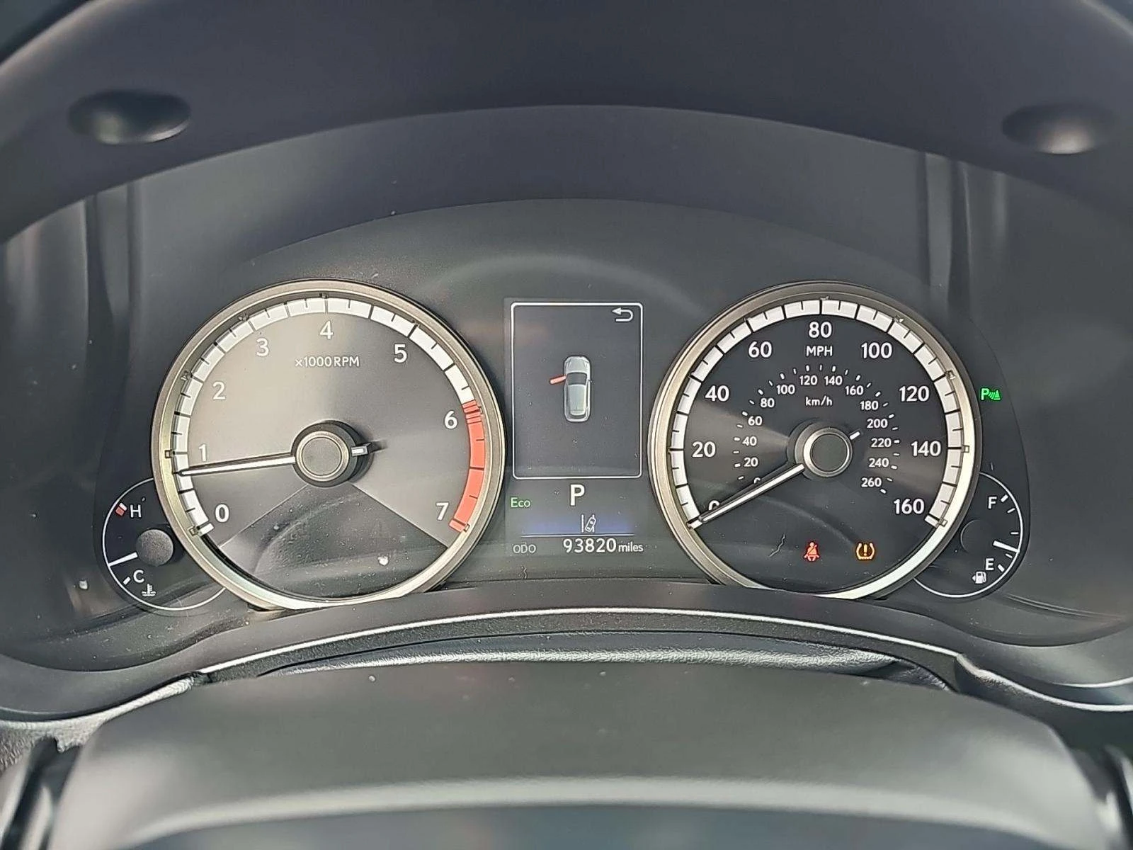 Lexus NX 300 F SPORT - изображение 5