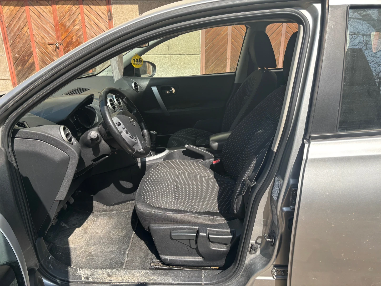 Nissan Qashqai 1.5 dci, снимка 8 - Автомобили и джипове - 53859140