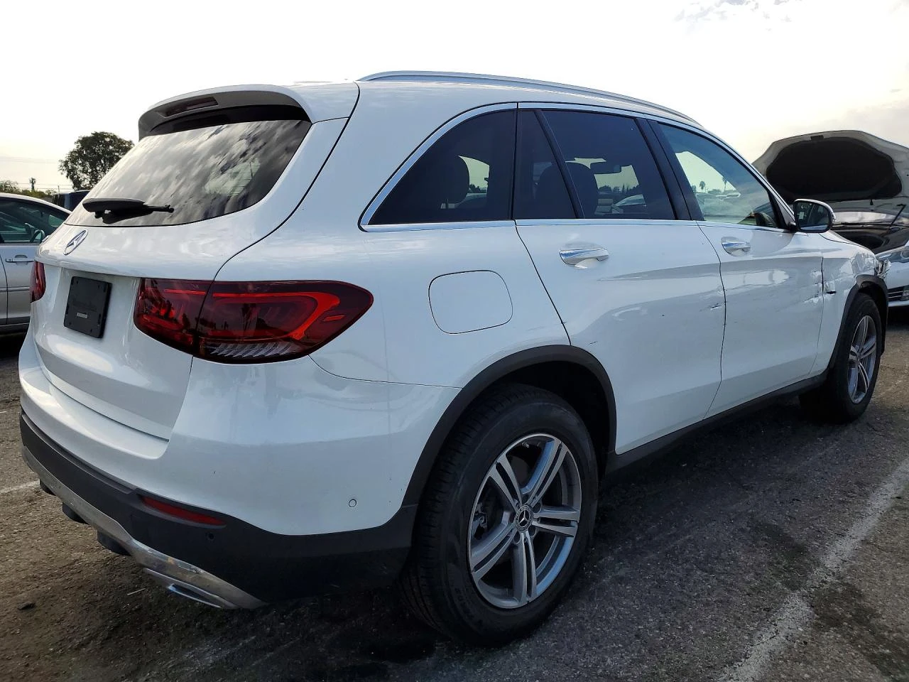Mercedes-Benz GLC 300 2.0l, снимка 3 - Автомобили и джипове - 54091581
