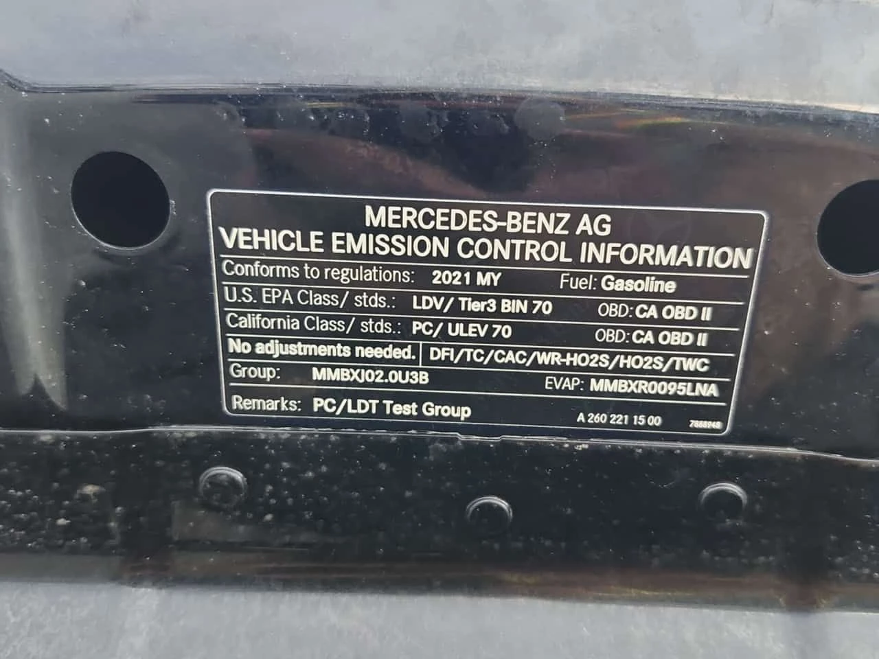 Mercedes-Benz GLB * 250 * DISTRONIC* AMBIENT* ПОДГРЕВИ* , снимка 17 - Автомобили и джипове - 54423965