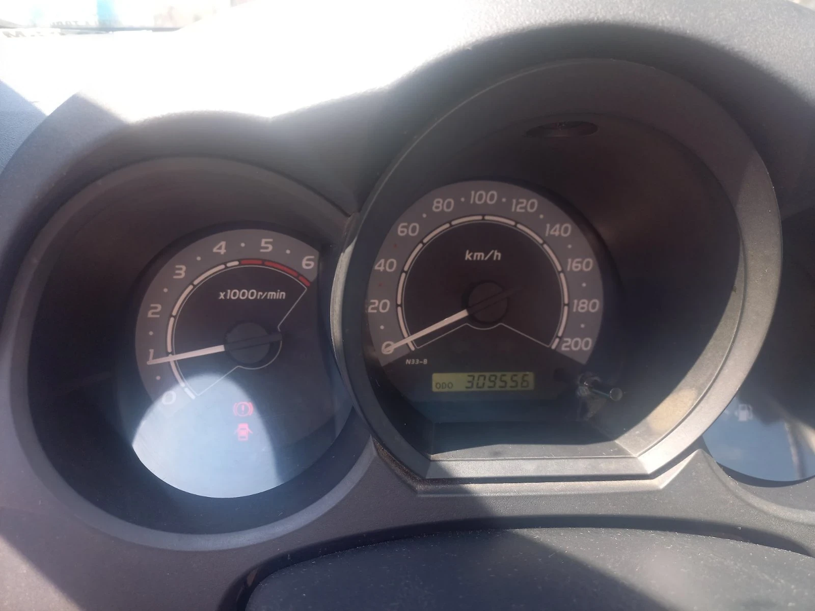 Toyota Hilux, снимка 8 - Автомобили и джипове - 54526471
