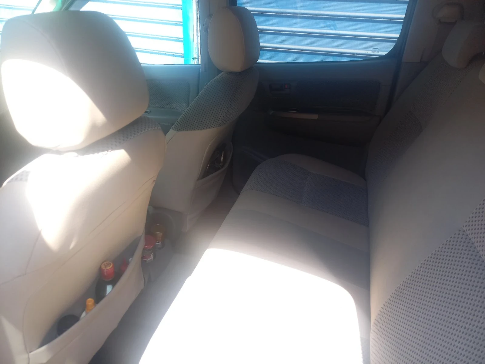 Toyota Hilux, снимка 7 - Автомобили и джипове - 54526471