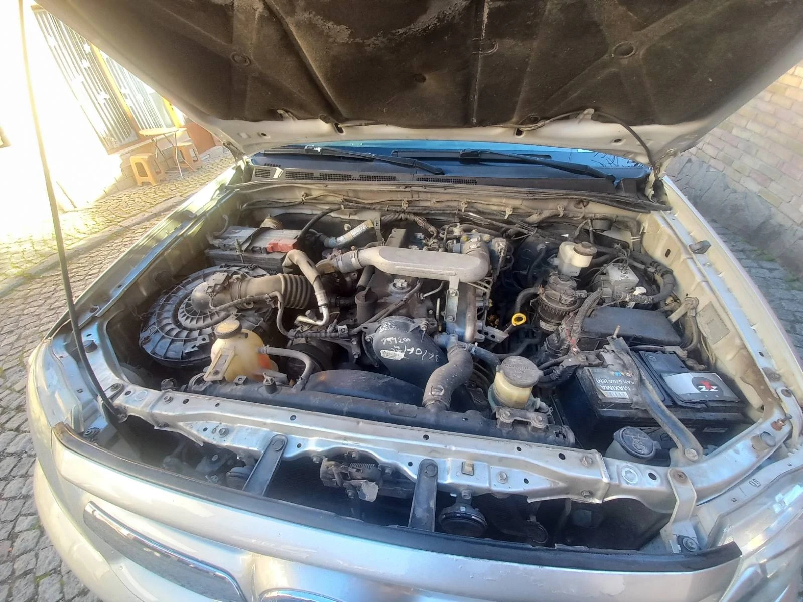 Toyota Hilux, снимка 6 - Автомобили и джипове - 54526471