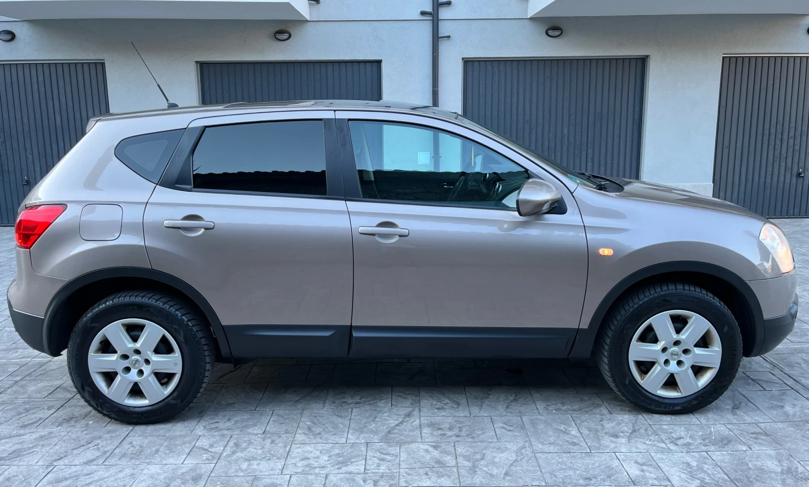 Nissan Qashqai 2.0DCI/150/4X4 | Mobile.bg � ����������� 6