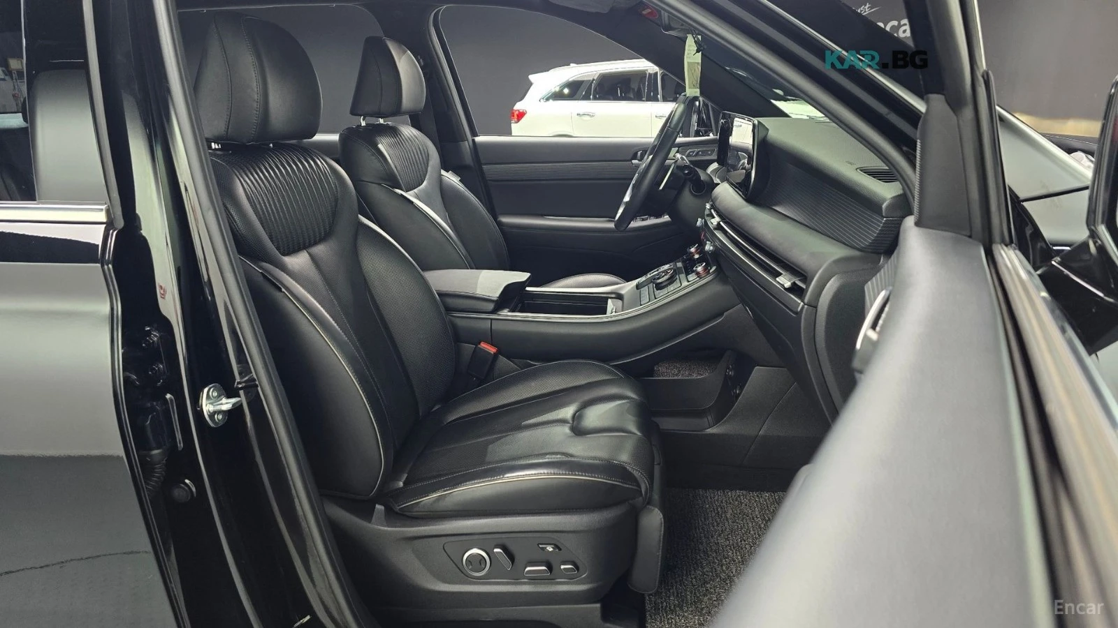 Hyundai Palisade 3.8* 4WD* PRESTIGE* ПОДГРЕВ* ОБДУХВАНЕ* 360* HUD* , снимка 9 - Автомобили и джипове - 55720583
