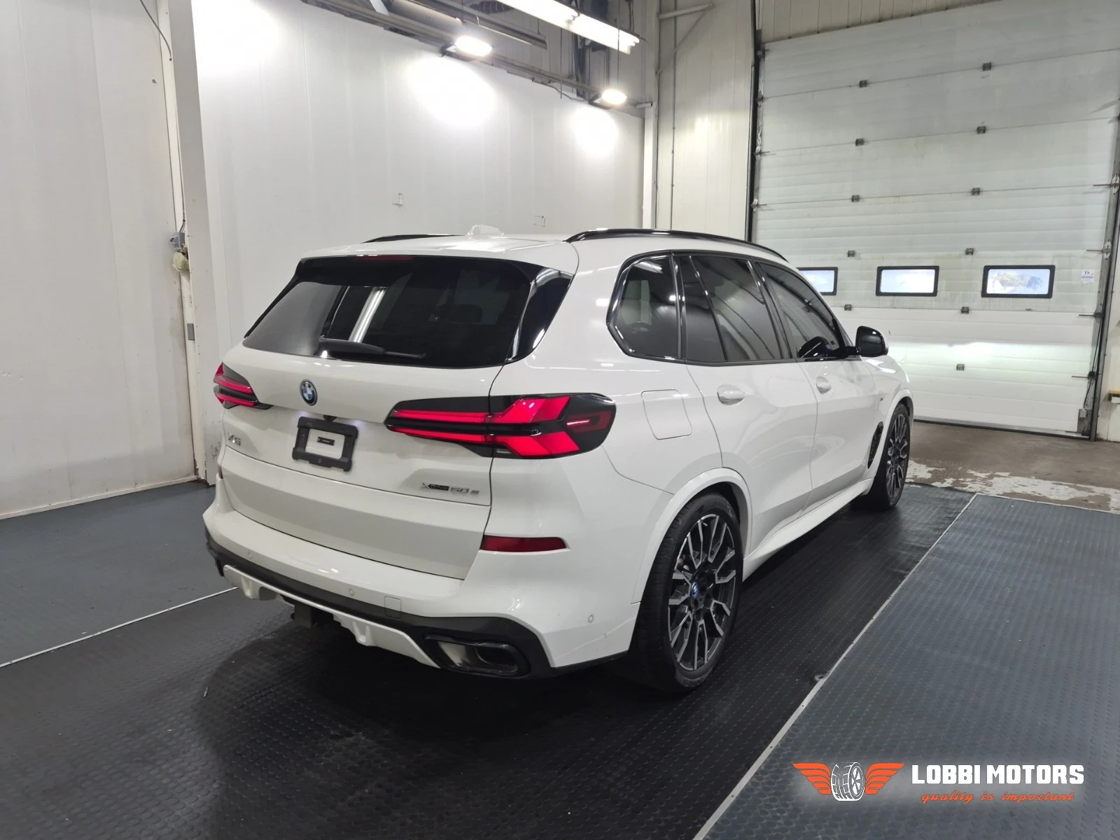 BMW X5, снимка 2 - Автомобили и джипове - 56296208