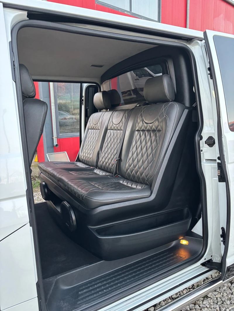 VW Caravelle Long DISTRONIC FULL, снимка 8 - Бусове и автобуси - 48506959