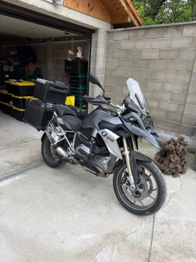 BMW R, снимка 1