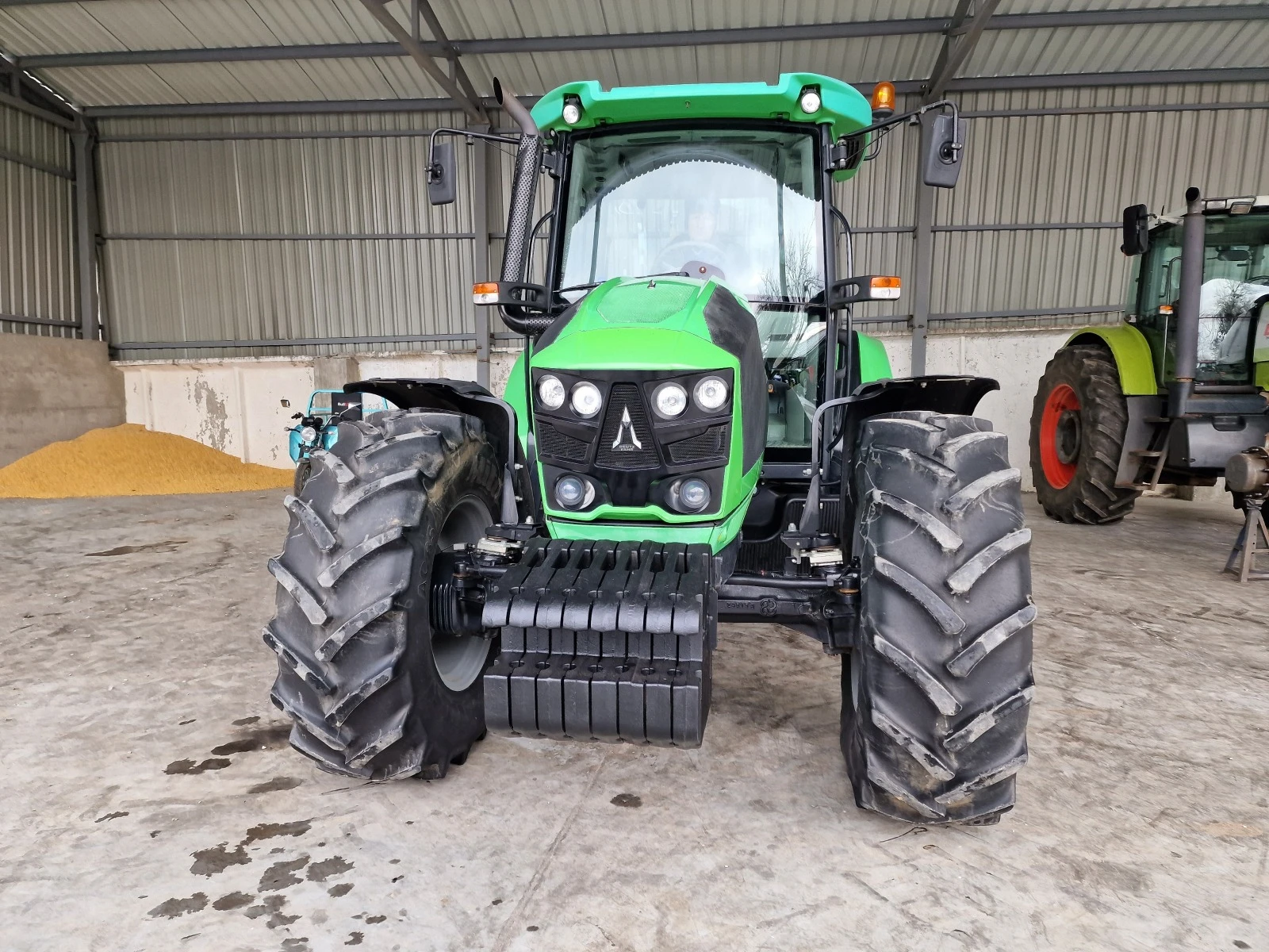 Трактор Deutz-Fahr 105 - изображение 4