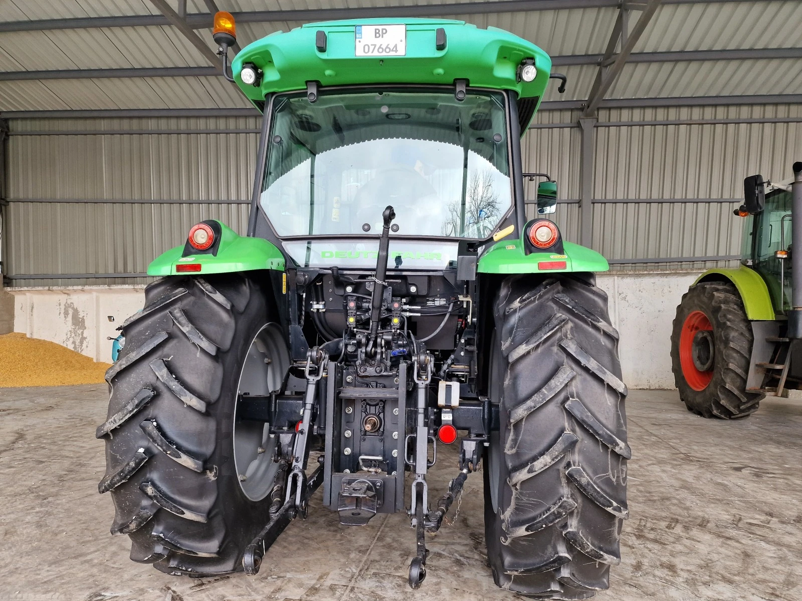 Трактор Deutz-Fahr 105 - изображение 5