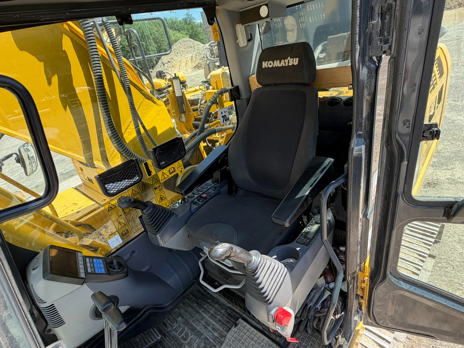 Багер Komatsu PC 240NLC, 3-кофи, Внос, , , , снимка 13 - Индустриална техника - 54840270