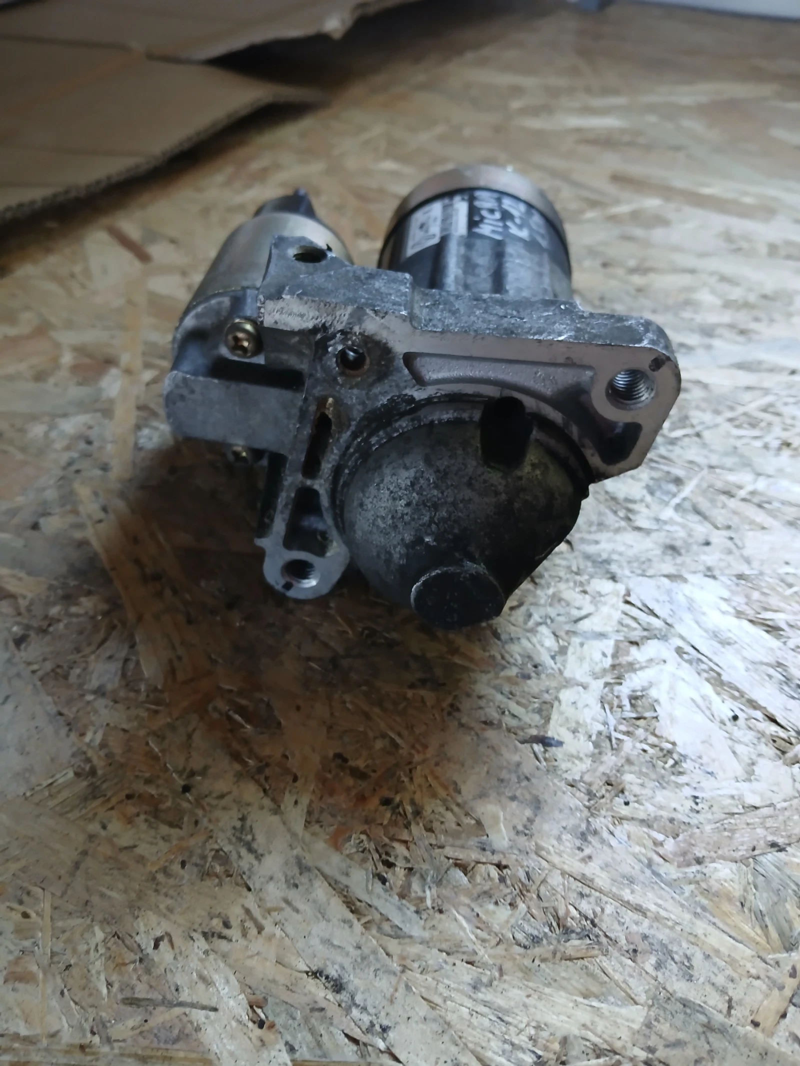 8200 227 092 стартер Nissan Micra K12 1.5dci, снимка 3 - Части - 56069488