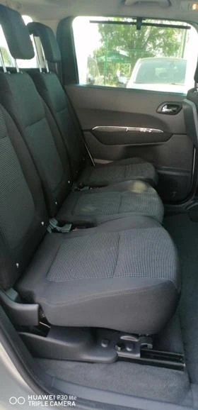 Peugeot 5008 2.0 D PREMIUM, снимка 12