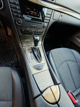 Mercedes-Benz E 220 Avantgarde, снимка 13