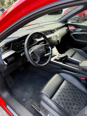 Audi E-Tron Sportback S line 55 quat Pano Matrix 21, снимка 6