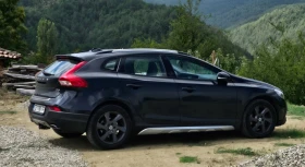 Volvo V40 Cross Country D3, снимка 1