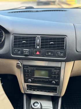 Обява за продажба на VW Golf 2.3 V5 ~4 100 лв. - изображение 8