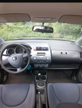 Honda Fit Бензин, снимка 6
