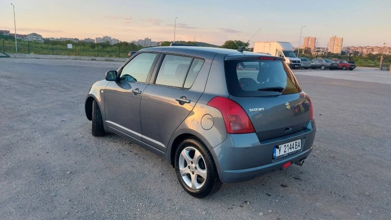 Suzuki Swift 1.3, снимка 3 - Автомобили и джипове - 47768128